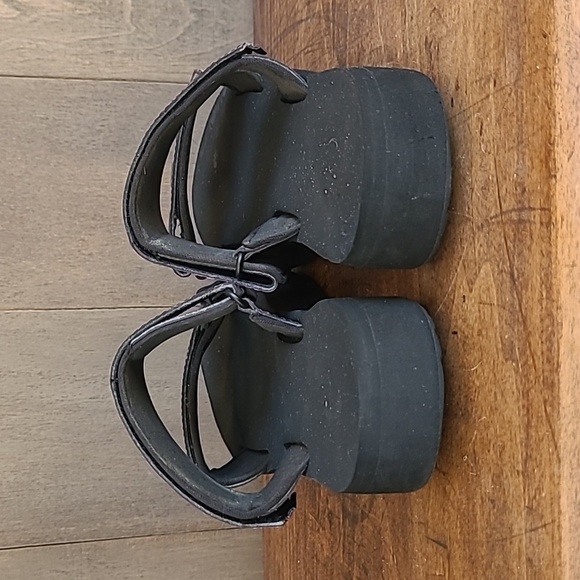 VANS Cayucas Mega Platform Purple/Black Holographic Slider Sandal Women's sz 9 - Picture 3 of 13